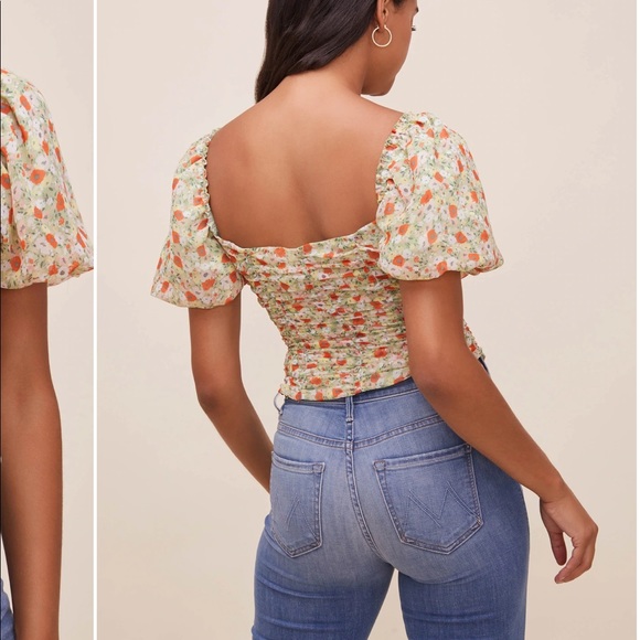 ASTR Tenley Floral Ruched Top - Picture 6 of 6